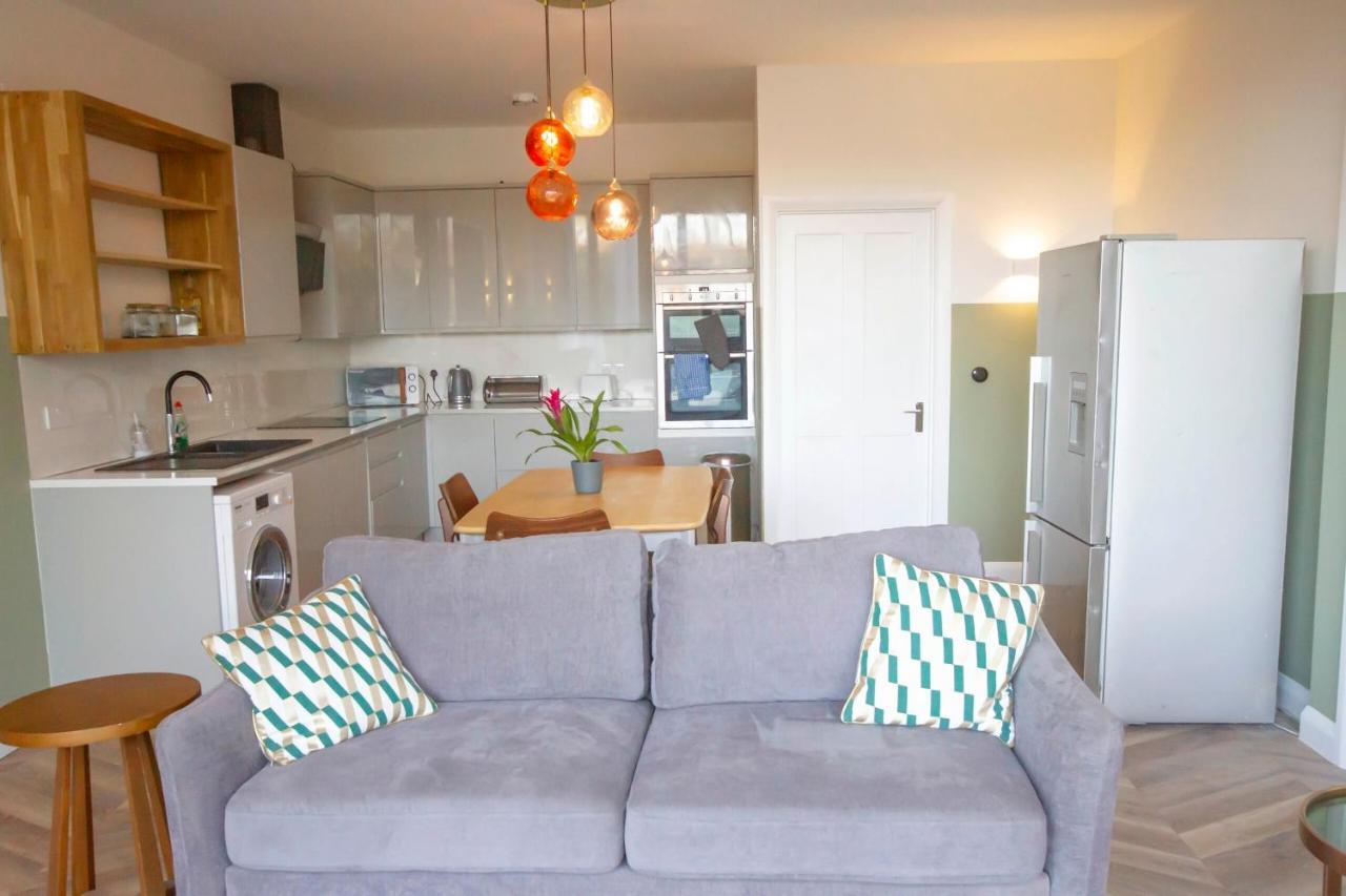 Garden Apartment Уинчестър Екстериор снимка