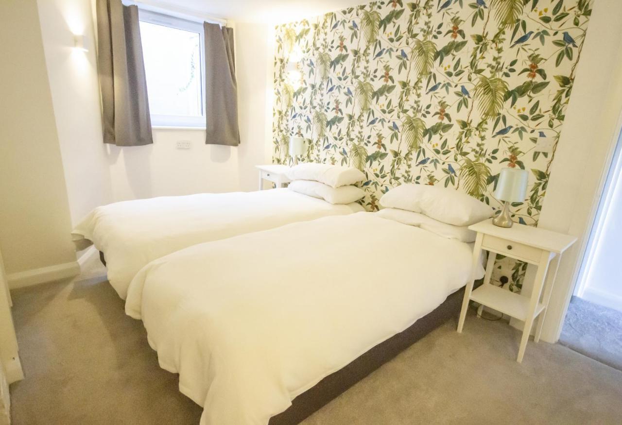 Garden Apartment Уинчестър Екстериор снимка