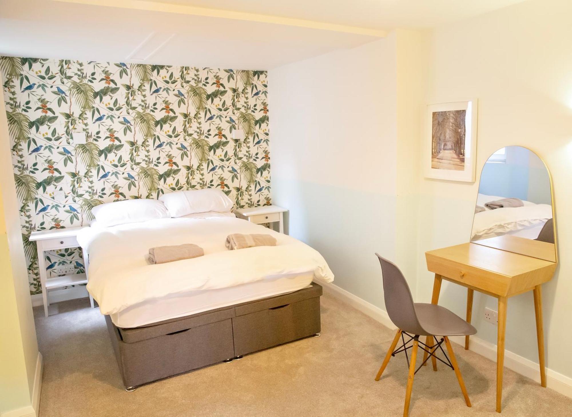 Garden Apartment Уинчестър Екстериор снимка